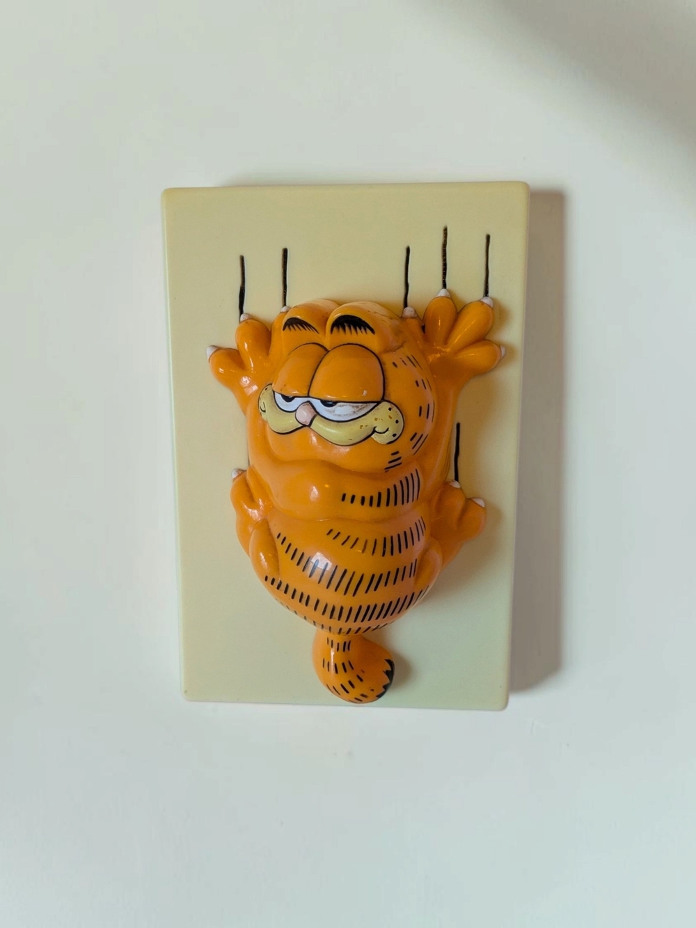 1981 Garfield Off the Wall Light Switch Cover Vintage Retro